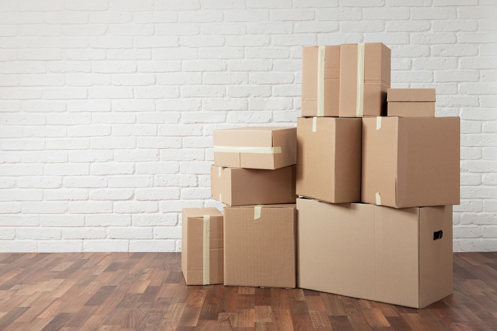 boxed+household+goods+ready+for+storage+with+movers+near+Salinas